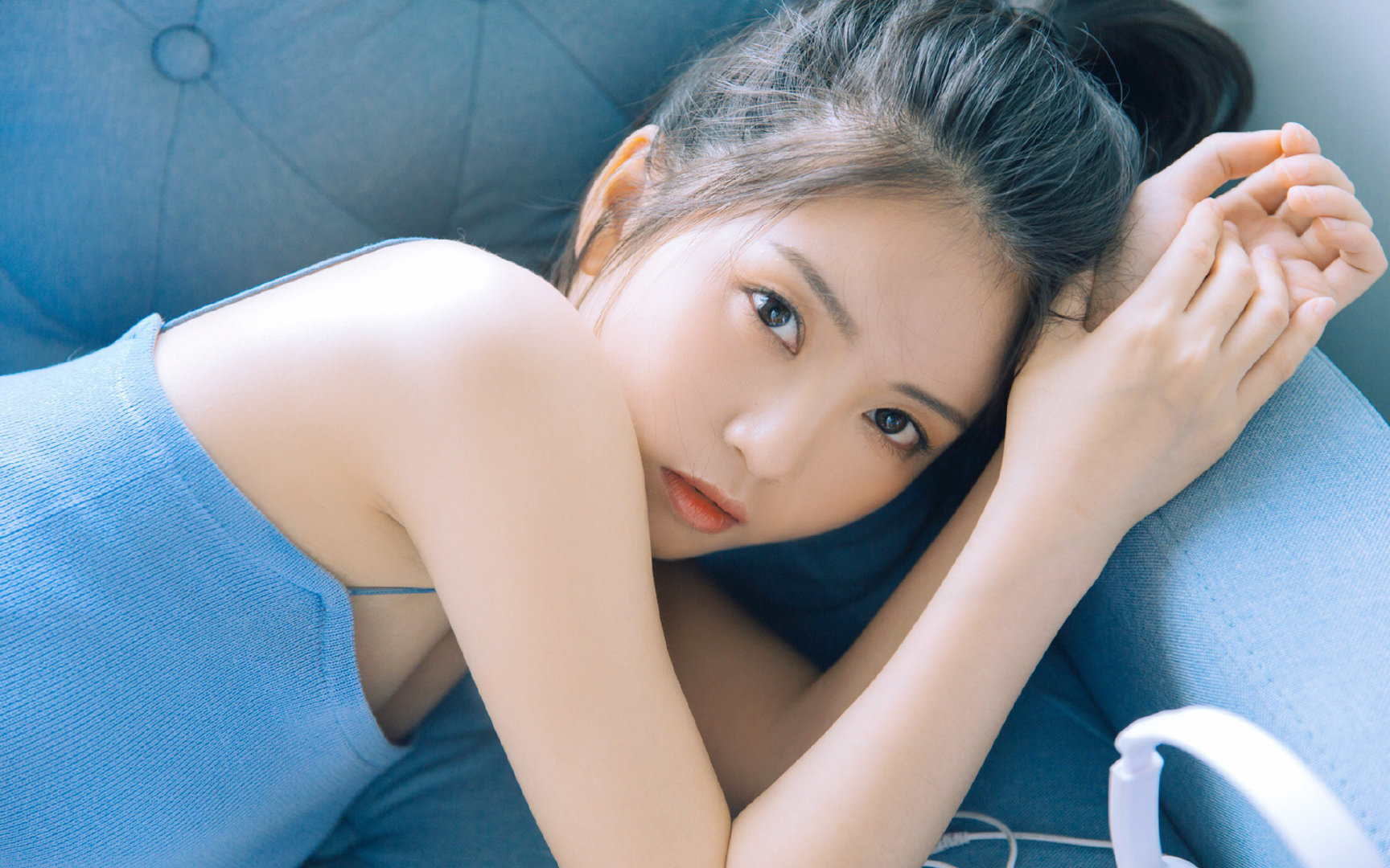 _山野越野车:穿越荒原的速度与激情_,越野车在山地里越野的视频